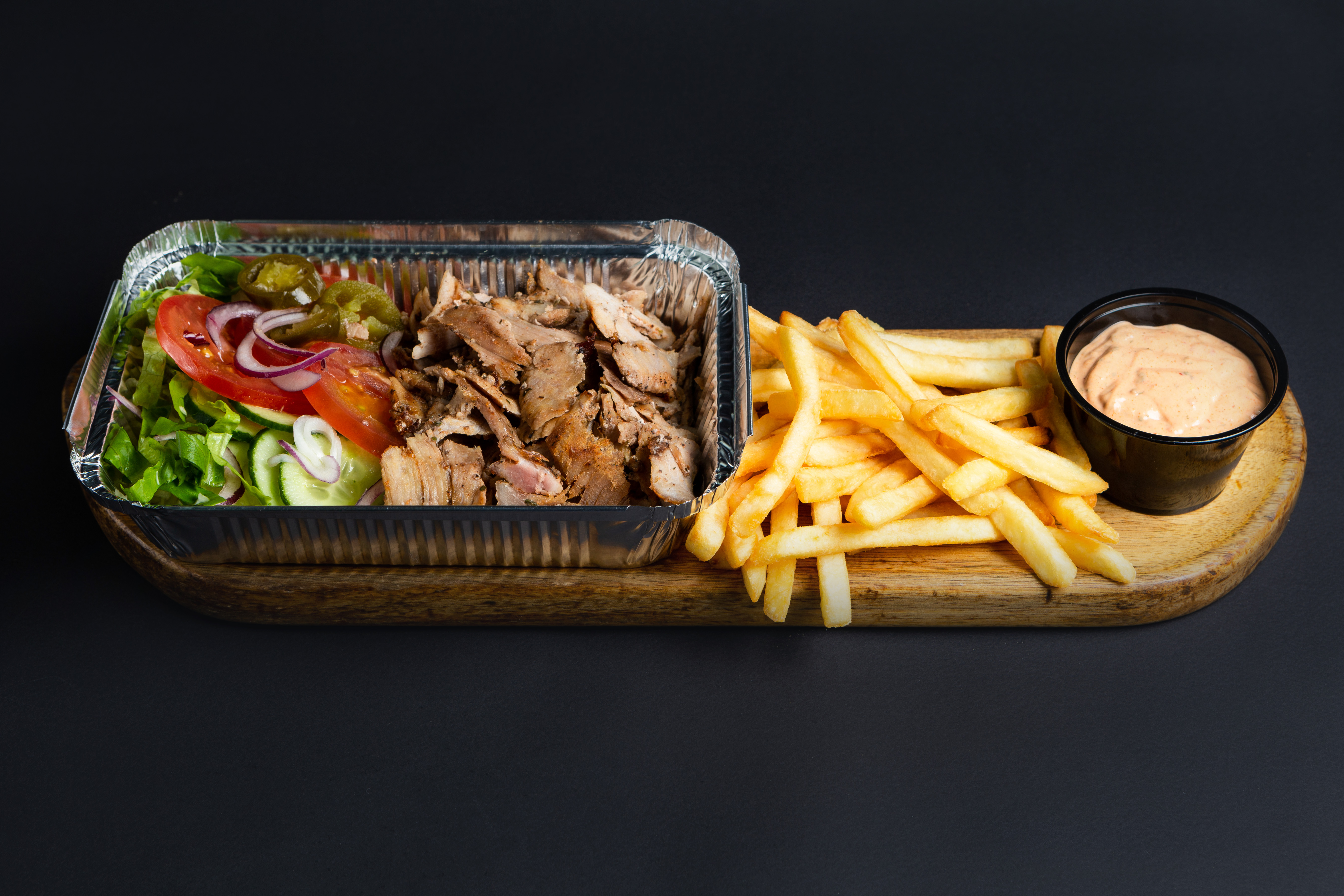 Kebabo mėsa dėžutėje